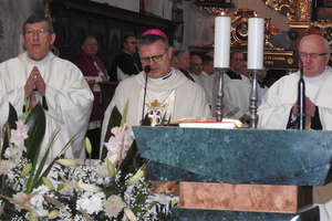 Biskup toruński Wiesław Śmigiel odprawił mszę odpustową w Nowym Mieście Lubawskim. 