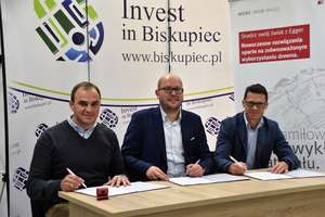 Gmina Biskupiec i firma Egger podpisały porozumienie
