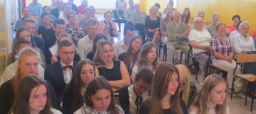 W Lidzbarku Warmińskim otwarto nie tylko rok szkolny ale i szkołę — liceum katolickie.