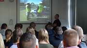 „Będę odpowiedzialnym kierowcą” - spotkania policjantów piskiej drogówki z uczniami Zespołu Szkół Zawodowych w Piszu