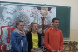 Powiatowy „Turniej dla Niepodległej” szczęśliwy dla uczniów górowskiej podstawówki