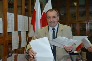 Wybory w Olecku: Olszewski przed Sobczakiem 