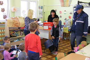 Wizyta listonosza w przedszkolu w Galinach