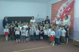 Przedszkolaki obchodzą 100. rocznicę odzyskania niepodległości