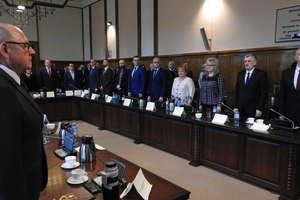 Rada Miejska w Elblągu zaczęła pracę [relacja na żywo, zdjęcia]