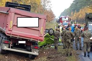 Braniewscy żołnierze pomogli ofiarom wypadku