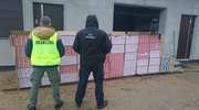 Nielegalna fabryka papierosów rozbita. Zatrzymano pięciu obywateli Polski