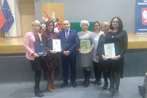 Dwa certyfikaty dla Zespołu Szkolno-Przedszkolnego nr 1 w Bartoszycach