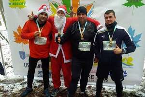 Biegacze z Radomna zmierzyli się na dystansie 5 kilometrów w Olsztynie
