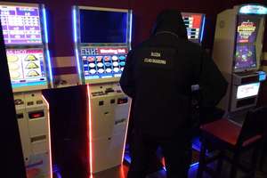 Policja zabezpieczyła nielegalne automaty do gier hazardowych
