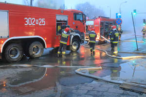Uszkodzona rura z gazem. Ewakuowana została szkoła i zablokowana ulica w centrum Olsztyna [ZDJĘCIA]