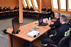 Druhowie z Ochotniczych Straży Pożarnych zostali przeszkoleni z obsługi AED