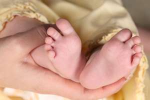 Szpital odpowiada na pytania dotyczące badań stawów biodrowych u noworodków