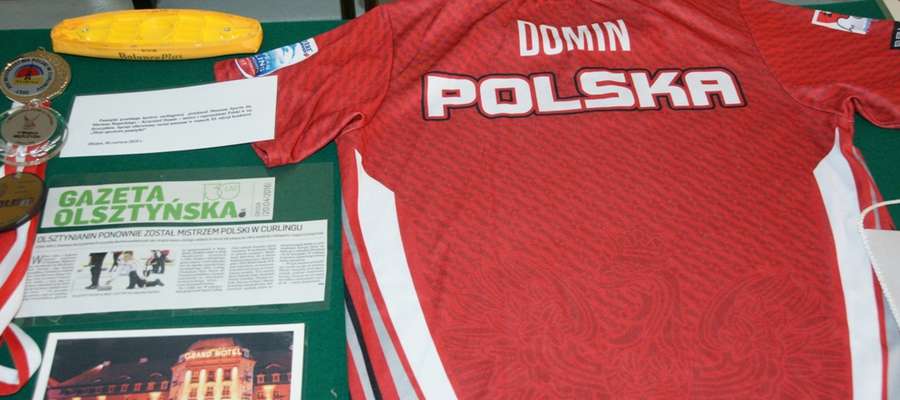 Koszulka Krzysztofa Domina, mistrza Polski w curlingu