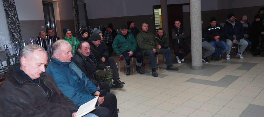 Mieszkańcy wsi stanowczo sprzeciwiają się budowie kurników w centrum Rumoki