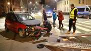 Fiat panda zderzył się z bmw w centrum Olsztyna [ZDJĘCIA]