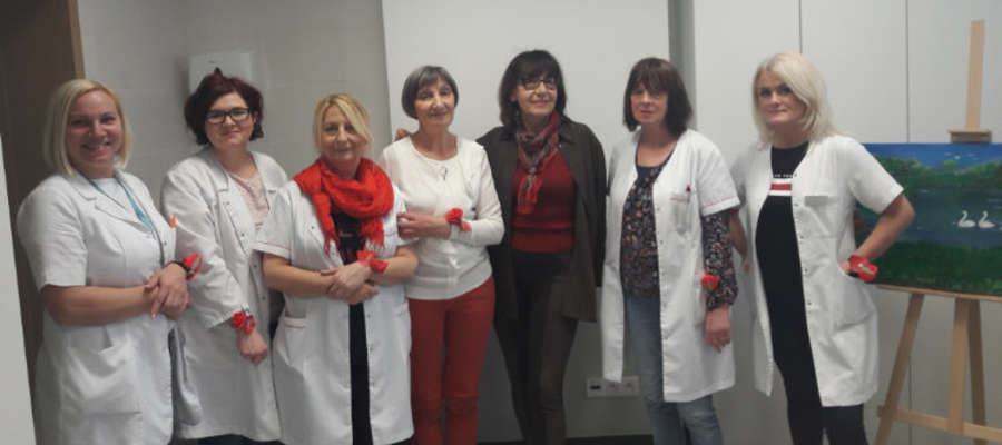 Na zdjęciu od lewej: Irena Ewa Rozmanowska, Monika Ślizewicz, Małgorzata Matej, Maria Puchniarz, Anna Betley–Duda, Janina Janikowska, Beata Komacka