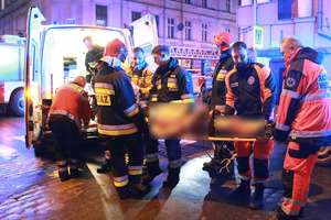 Tragiczny pożar w Olsztynie. Strażacy walczyli o życie mieszkańca [AKTUALIZACJA, ZDJĘCIA, VIDEO]