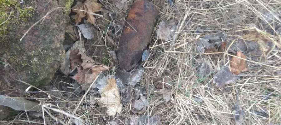 Niewybuch został znaleziony podczas prac polowych w miejscowości Lipowa Góra Zachodnia