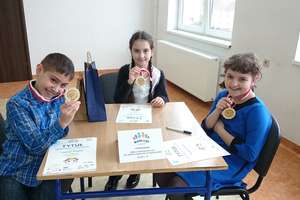 Uczniowie z „Dwójki” jadą na ogólnopolski finał „Wielkiej Ligi Czytelników”