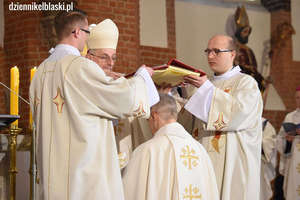  Po 272 latach drugie w Elblągu święcenia biskupie. Ks. Wojciech Skibicki został biskupem pomocniczym diecezji elbląskiej