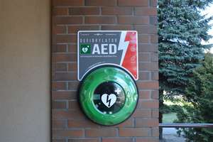 Gmina Olecko zakupi kolejny defibrylator AED