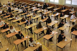 Gimnazjaliści rozpoczęli egzamin
