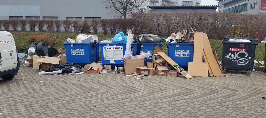 Segregacja śmieci na ul. Wilczyńskiego