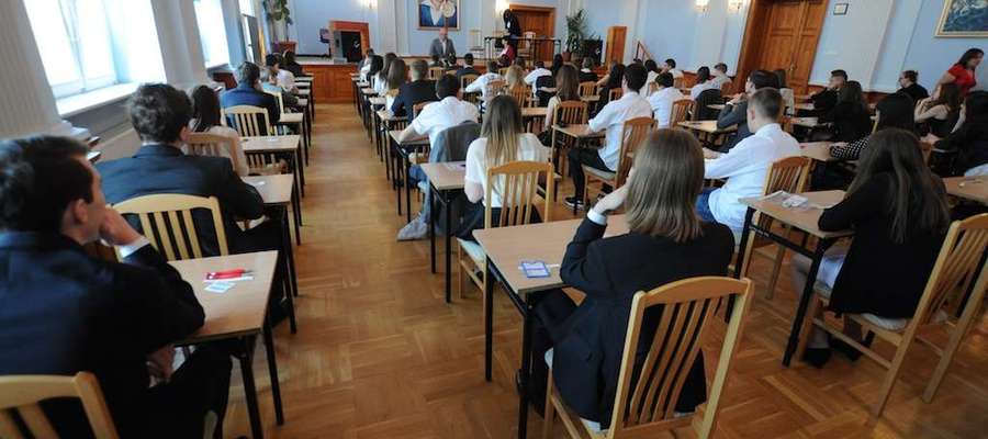 Zdjęcie stanowi jedynie ilustrację do tekstu (egzamin gimnazjalny w Gimnazjum nr 8 w Elblągu, 2014 rok)