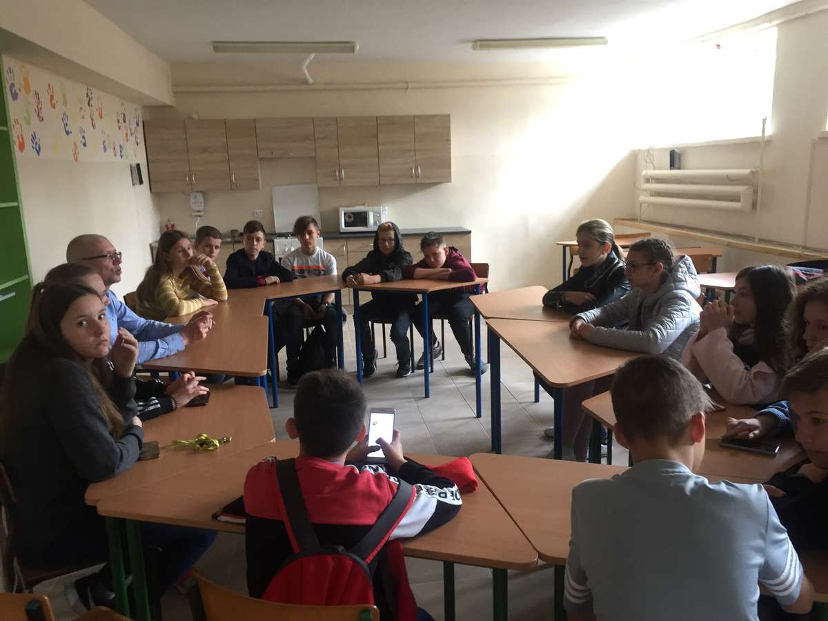 Okazji do integracji młodzieży, jak widać, nie brakowało
