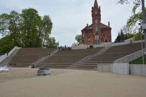 Budowa amfiteatru w Olecku na finiszu 