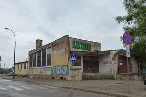 Dworzec w Piszu do rozbiórki 