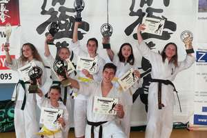 Cztery medale to dorobek startu bartoszyckich karateków podczas turnieju w Wojniczu