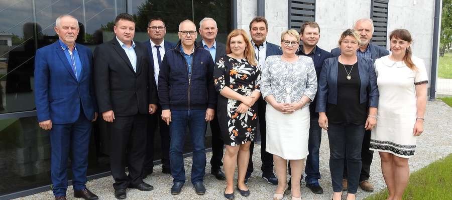 Uczestnicy ostatniego w V kadencji posiedzenia Rady Powiatowej WMIR w Bartoszycach