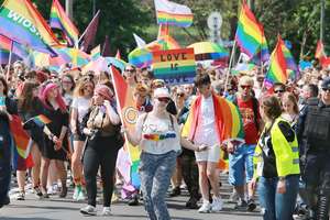 Wraca projekt Samorządowej Karty Praw Rodzin. Tym razem to radni PiS chcą walczyć z LGBT+