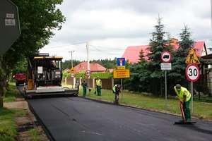Trwa remont drogi prowadzącej do Lasku Miejskiego