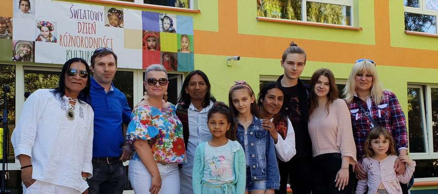 Przedszkole Dorotka w maju organizuje Dzień Różnorodności Kulturowej, na który zaprasza wolontariuszy z różnych krajów