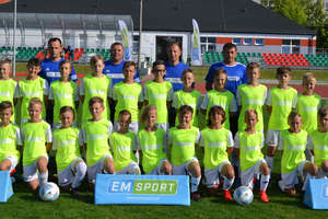 Młodzi piłkarze z Emsport trenują na zgrupowaniu w Ostródzie