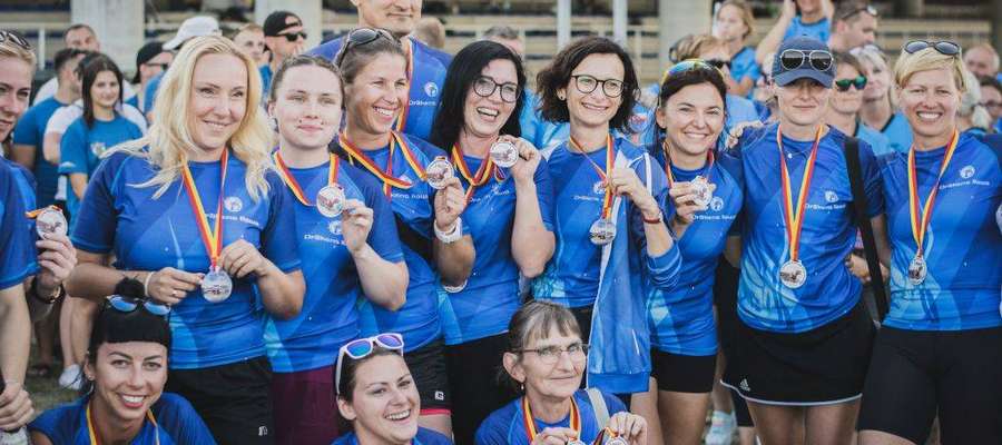 Żeńska osada Drakens Iława zajęła trzecie miejsce w kategorii Women 10, 200 metrów