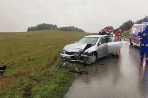 Dwie osoby ranne w wypadku pod Oleckiem