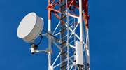 [AKTUALIZACJA] W Mrągowie modlą się o unicestwienie urządzeń i wież nowoczesnej technologii 5G 