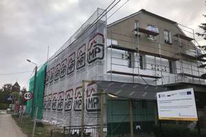 Trwa remont budynku Urzędu Gminy w Grodzicznie 