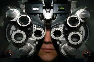 Okulista czy optometrysta, który specjalista kiedy? Optometrysta Andrzej Badowski odpowiada