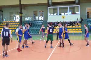 Awans reprezentacji CKZiU do Mistrzostw Regionu w piłce koszykowej chłopców