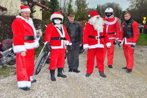 Konwój Świętego Mikołaja odwiedził dzieci