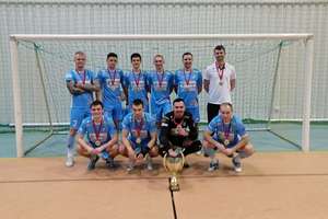 Piłkarze Jezioraka wygrali halowy turniej w Lidzbarku Warmińskim