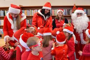 Mikołaj odwiedził Miejską Bibliotekę Publiczną 