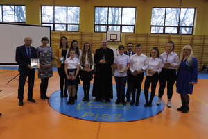 Biskup uhonorował najaktywniejszych wolontariuszy z Jedynki