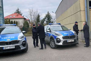 Iławscy policjanci otrzymali dwa nowe radiowozy