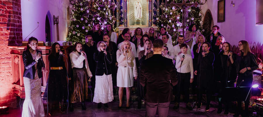 Koncert zainaugurował jubileuszowy, piąty już rok działalności zespołu Iława Gospel Singers